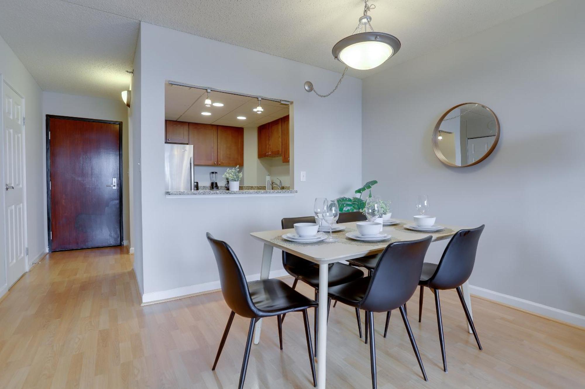 Unique Apartment In A Great Pentagon City Location アーリントン エクステリア 写真