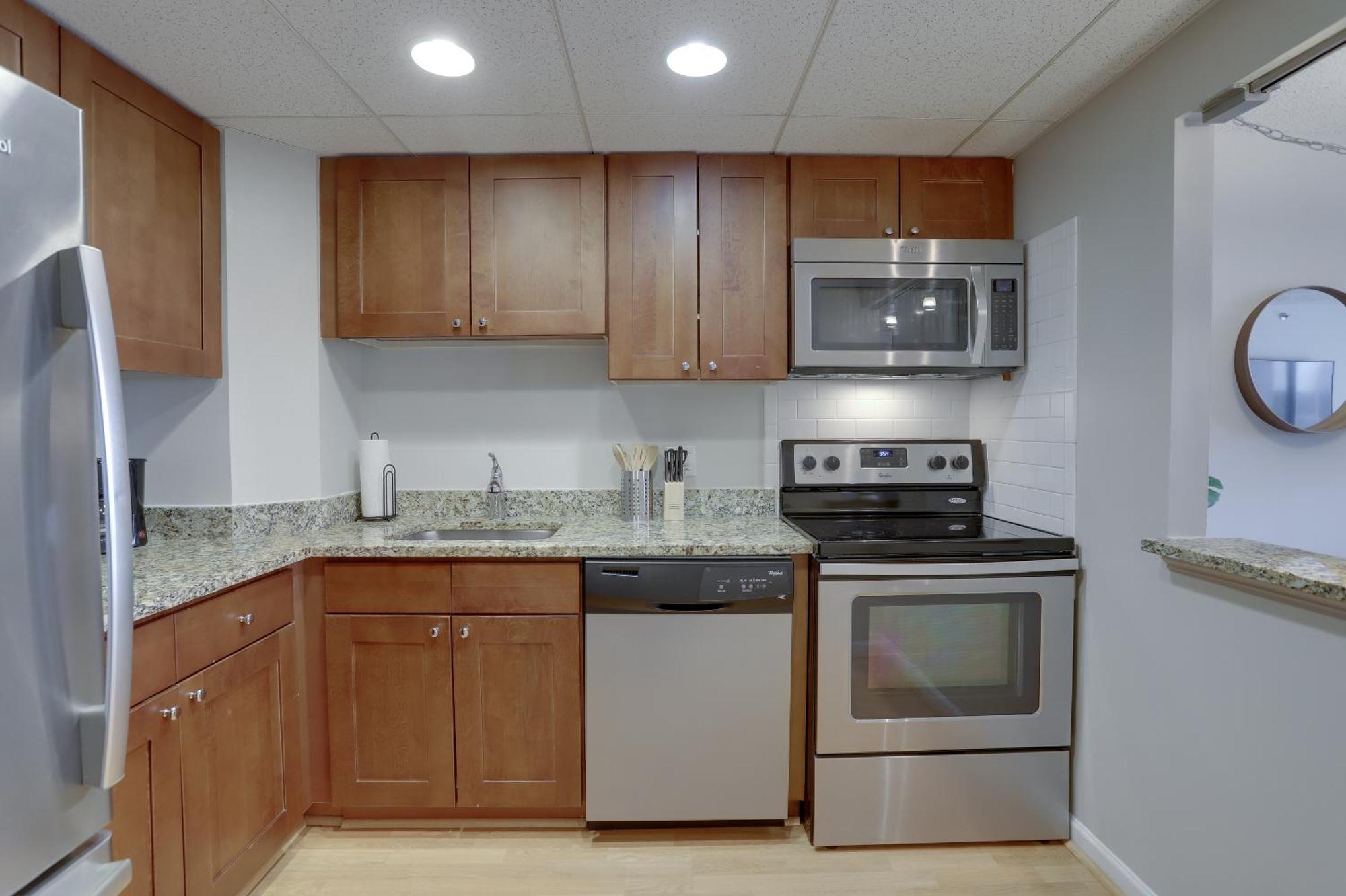 Unique Apartment In A Great Pentagon City Location アーリントン エクステリア 写真