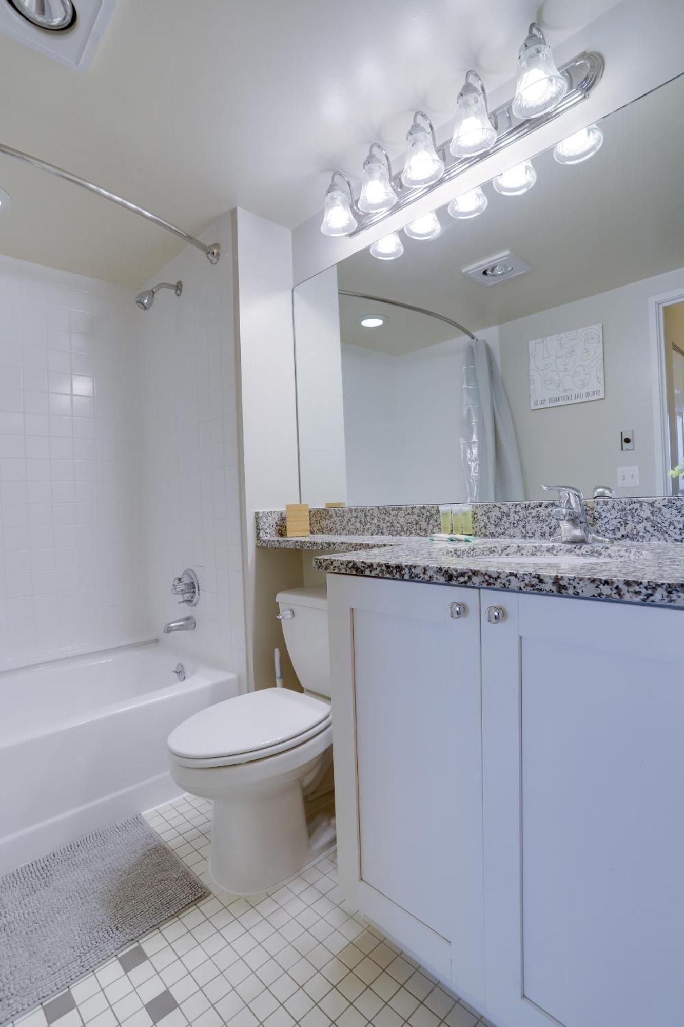 Unique Apartment In A Great Pentagon City Location アーリントン エクステリア 写真