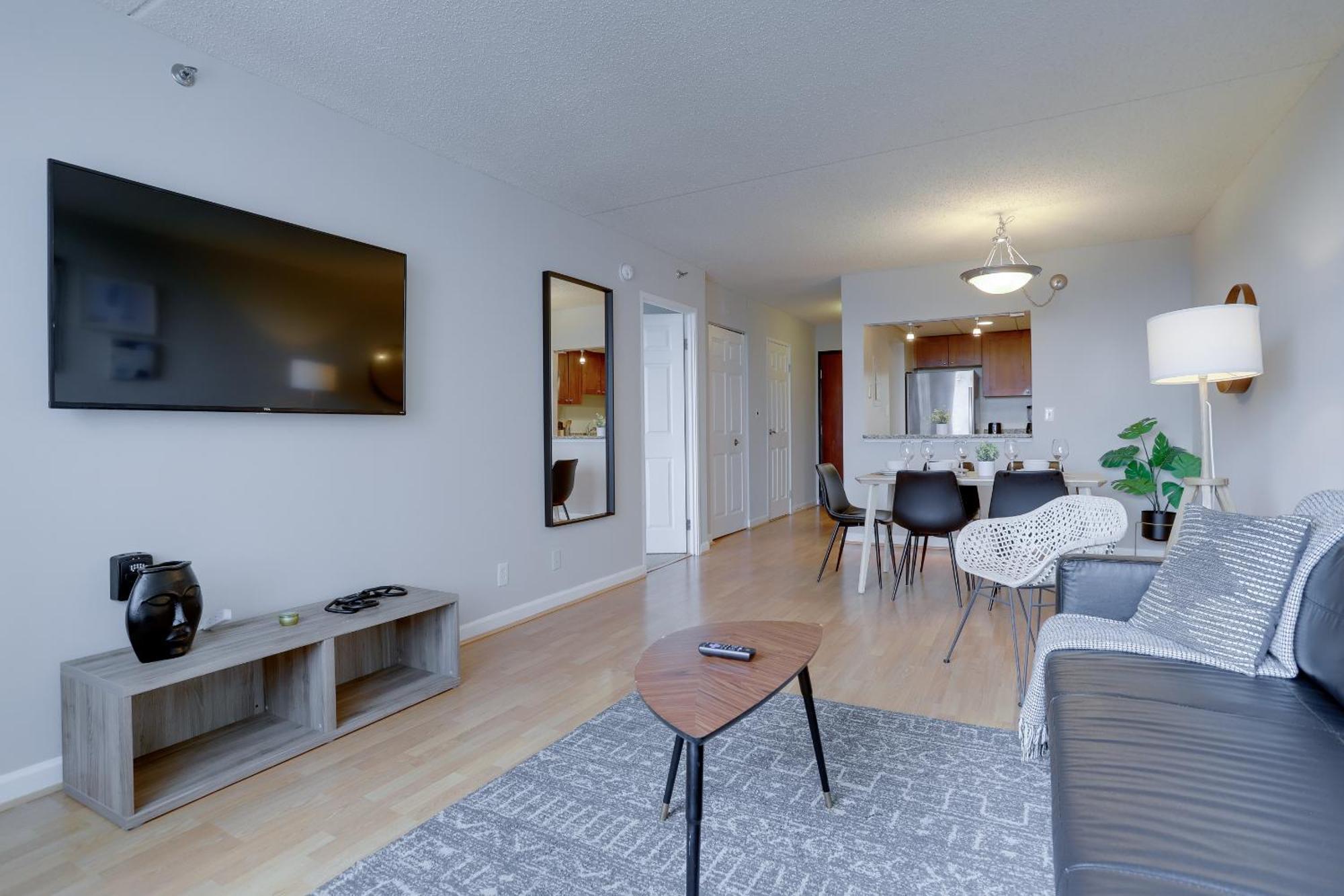 Unique Apartment In A Great Pentagon City Location アーリントン エクステリア 写真